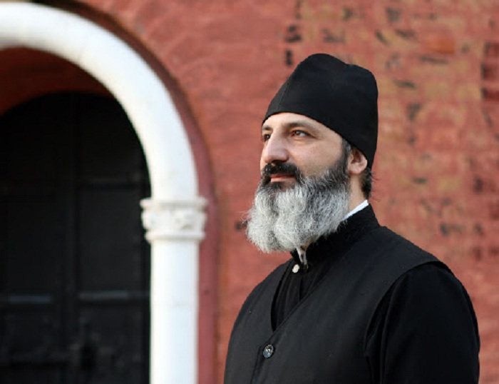   Armenian priest calls Pashinyan ‘mentally retarded’  