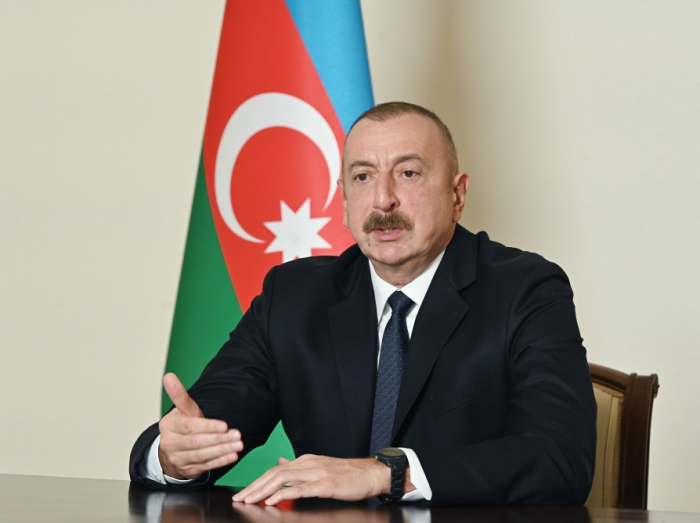   "Sie sind Feiglinge, sie rennen weg, wenn sie unsere Stärke sehen"   - Ilham Aliyev    