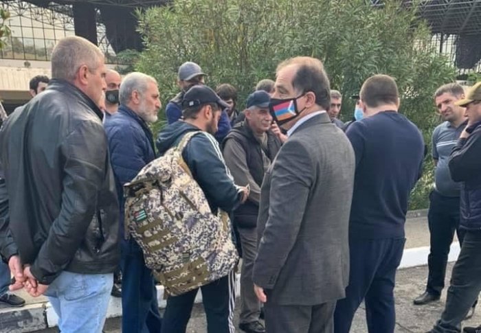   Un grupo de mercenarios de Abjasia llega a Karabaj  