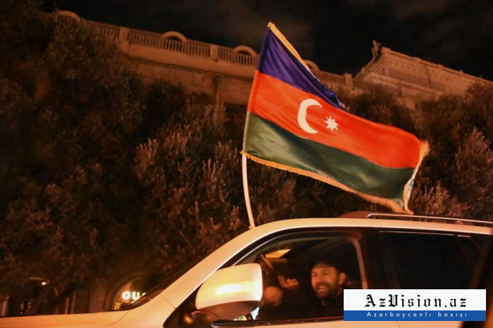   Aserbaidschans Siegestag -   FOTOS    