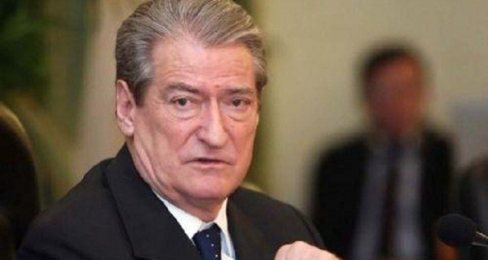 Former President and Prime Minister of Albania sends letter to President Aliyev
