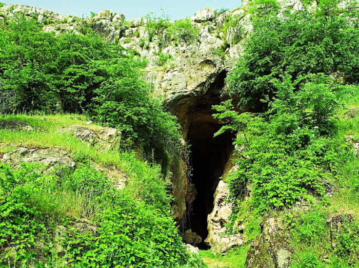   Legal assessment needed for illegal archaeological excavations in Azykh Cave – Azerbaijani ministry  