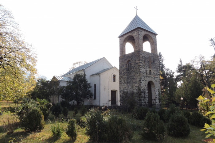   آثار المسيحيين الدينية الثقافية في أذربيجان تحت حماية الدولة  
