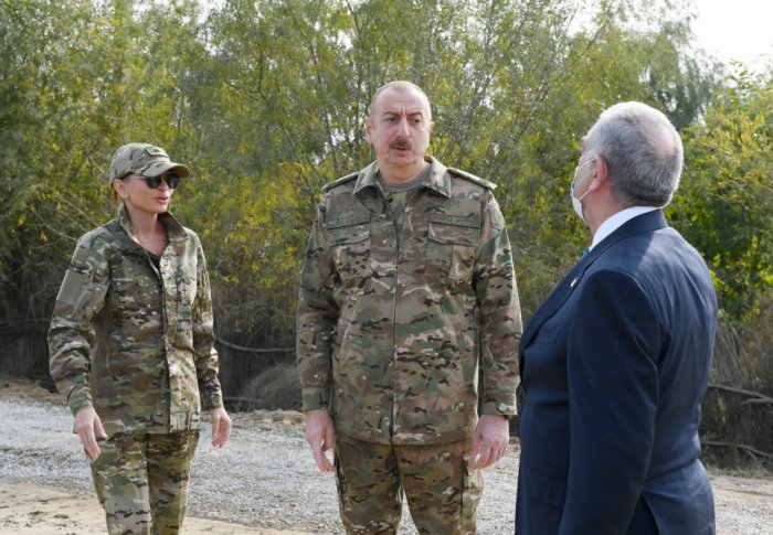   Azerbaijan laying Fuzuli-Shusha road  