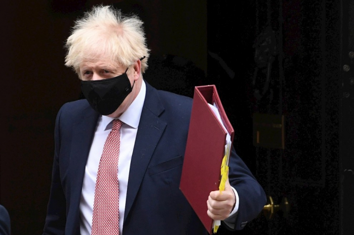 Boris Johnson guarda cuarentena tras estar en contacto con un positivo en covid-19