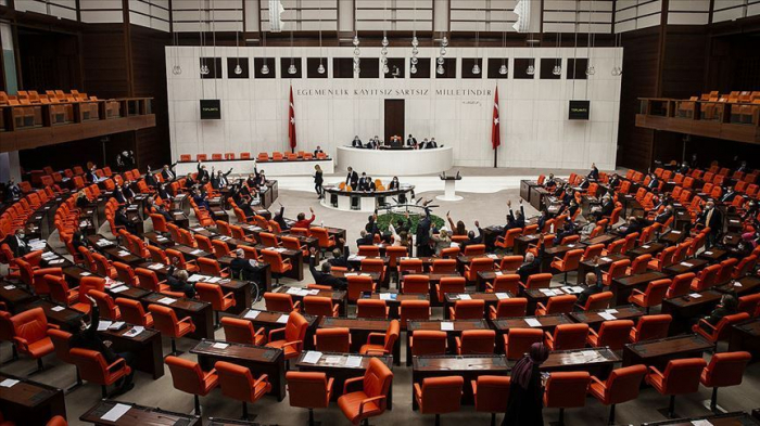   Türkisches Parlament erwägt die Frage der Entsendung von Truppen nach Aserbaidschan  
