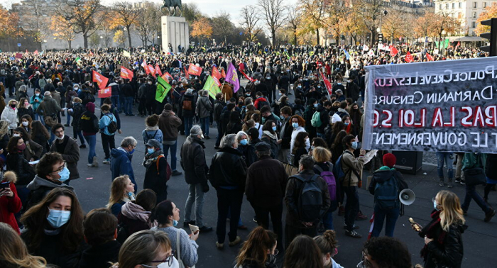  23 Festnahmen bei Protest gegen neues Sicherheitsgesetz in Paris 