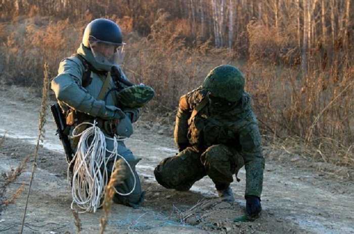   Los trabajadores de desminado llegan a Karabaj desde Rusia  