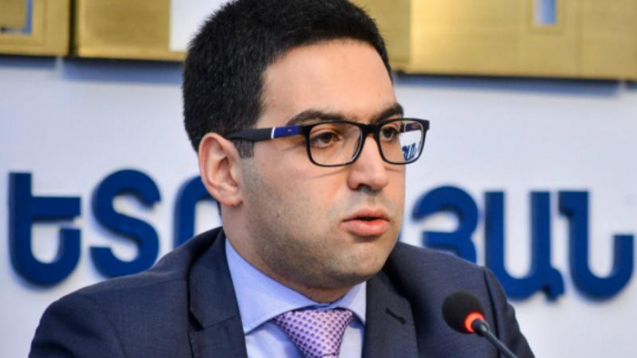   Otro ministro dimite en el gobierno armenio  