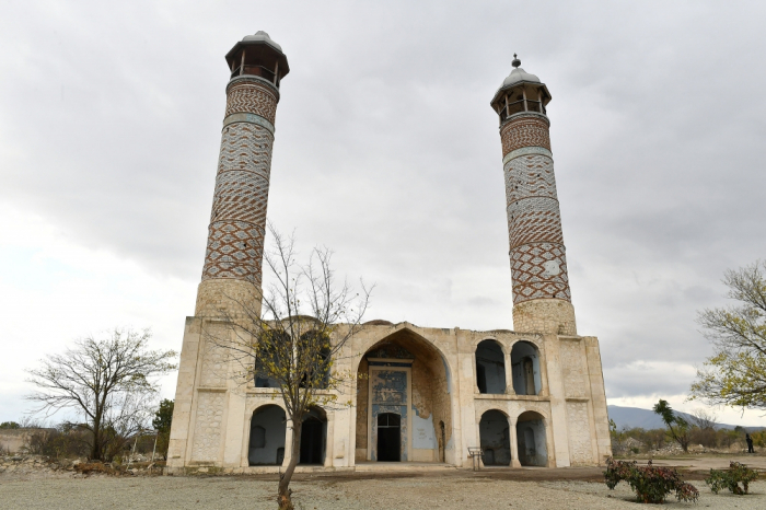   Los líderes religiosos emitieron una declaración sobre los monumentos destruidos en Karabaj  