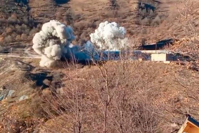   Los armenios explotan la unidad militar en Kalbajar -   VIDEO    