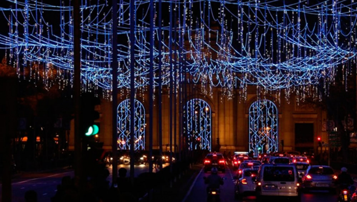 España empieza a encender sus luces de Navidad