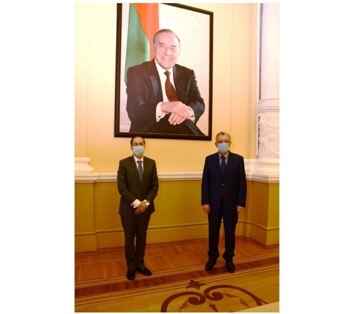 "Siempre estamos con Azerbaiyán" - Embajador