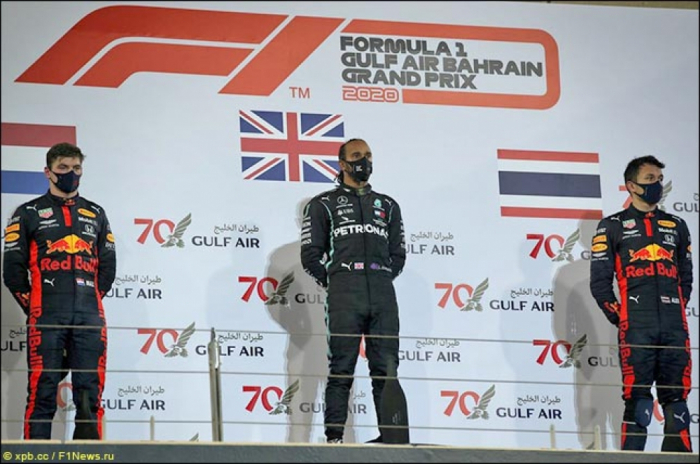 Hamilton wins F1 Bahrain Grand Prix 