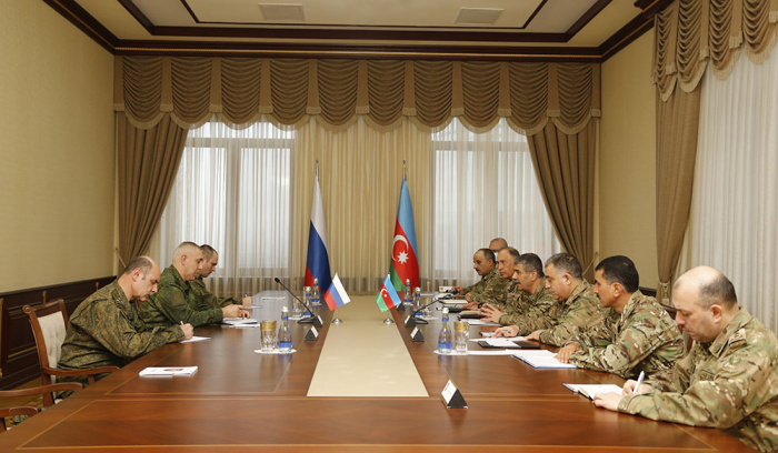  Zakir Hasanov meets with Commander of the peacekeeping forces 
