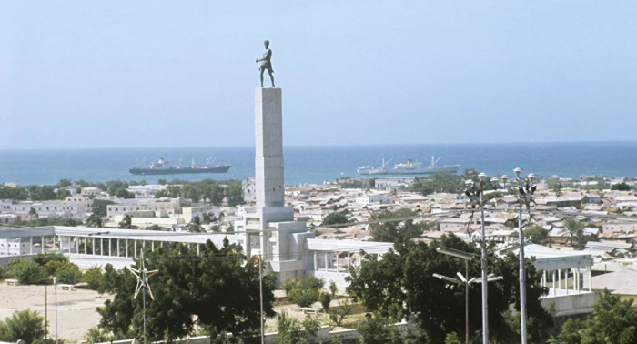 إعلام: قائدان عسكريان ضمن قتلى تفجير الملعب في الصومال