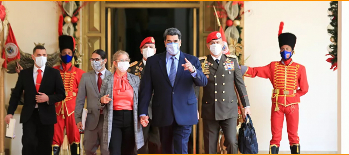 مادورو يؤكد رغبته في فتح قنوات "تواصل وحوار" مع إدارة بايدن