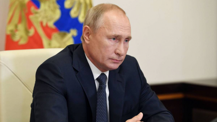 Putin orders mass COVID-19 vaccinations in Russia