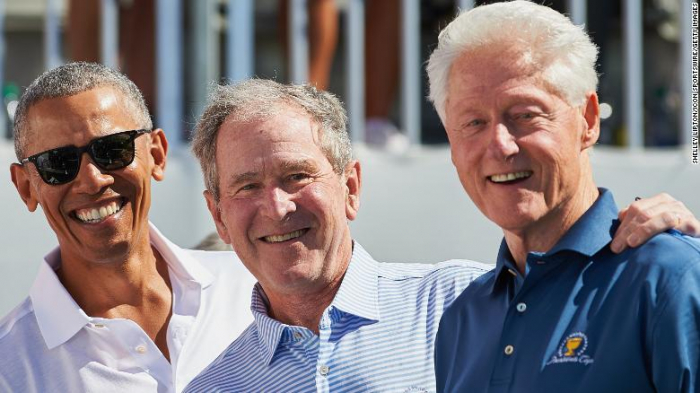 Los expresidentes Obama, Bush y Clinton se ofrecen como voluntarios para vacunarse contra el coronavirus públicamente