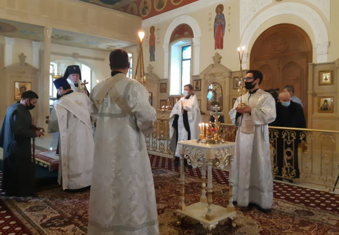   Erinnerung an Märtyrer in Kirchen und Synagogen  