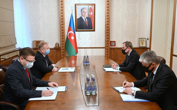 Azerbaijani FM receives outgoing Belarusian ambassador