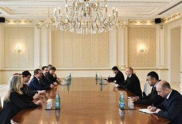     الرئيس إلهام علييف:   وضع مشروع تاب للخدمة يزيد من تعزيز العلاقات بين ايطاليا وأذربيجان  