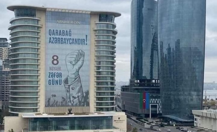   Vorbereitungen für die grandiose Siegesparade gehen weiter  