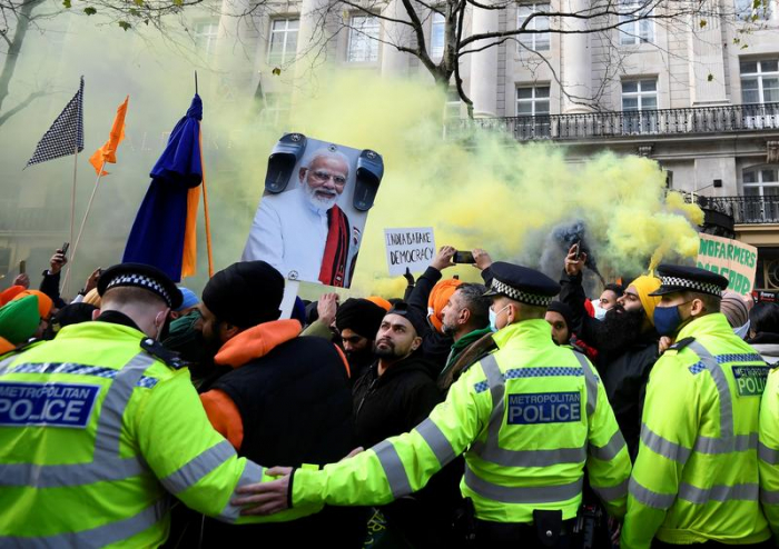 Thousands protest in London against India