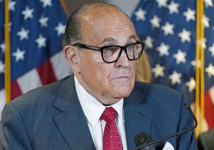 Trump lawyer Giuliani tests positive for coronavirus
