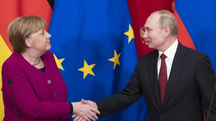   Putin discusses current situation in Nagorno-Karabakh with German Chancellor  