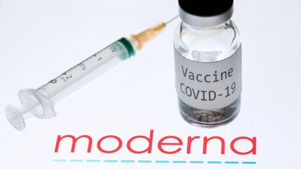 Virus: les Etats-Unis achètent 100 millions de doses supplémentaires du vaccin de Moderna