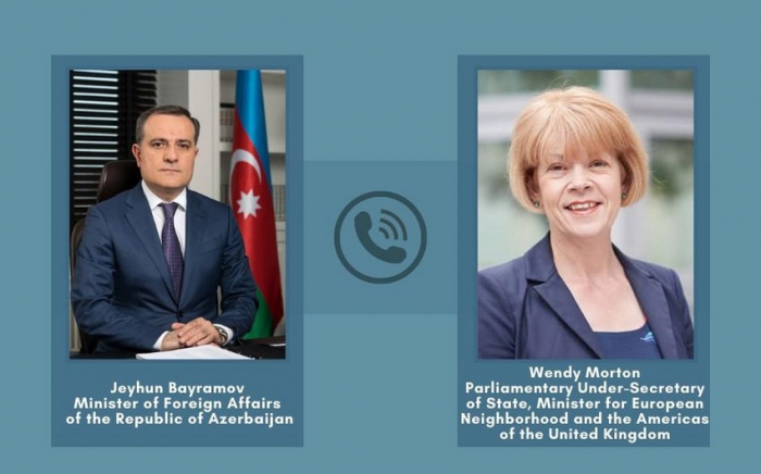   Aserbaidschanischer Außenminister diskutiert mit Wendy Morton über Bergkarabach - Friedensabkommen  