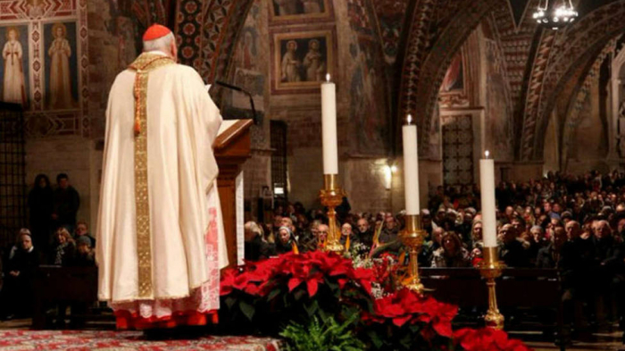 La Santa Sede permite celebrar hasta cuatro misas en Navidad, Año nuevo y Epifanía