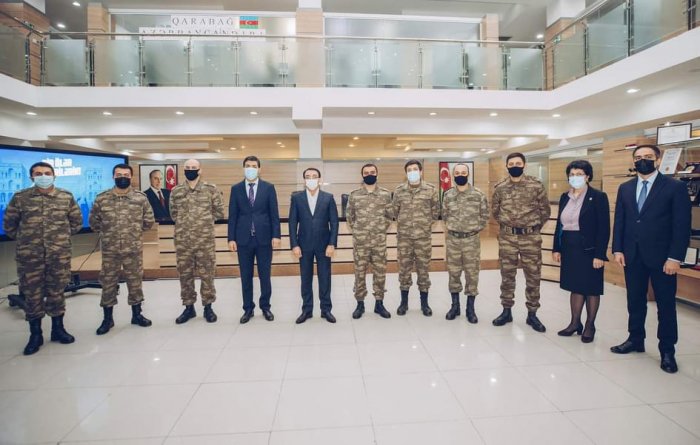  Ulvi Mehdiyev rencontre des participants de la Guerre patriotique -  PHOTOS  