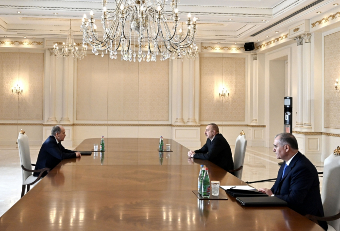   Präsident Ilham Aliyev empfing den Direktor des russischen föderalen Sicherheitsdienstes  