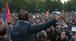   Se intensifican las protestas contra el primer ministro armenio en Ereván-  En Vivo    