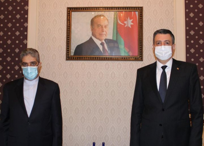   سفير أذربيجان في جورجيا يلتقي بنظيره الايراني في تبيليسي   