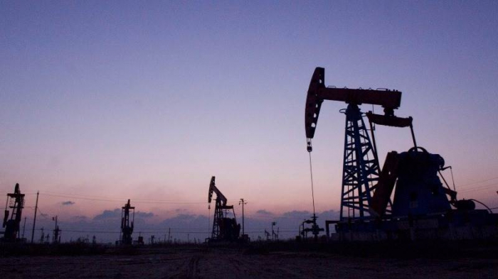 Oil prices drop on world markets