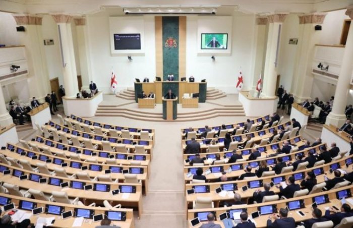 Gürcüstanda yeni hökumətin tərkibi təsdiqləndi