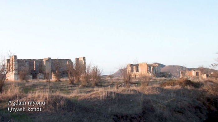   Videoaufnahmen des Giyasli-Dorfes in Region Agdam  