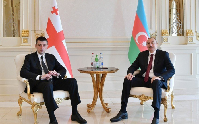   Präsident Ilham Aliyev gratuliert dem georgischen Premierminister  