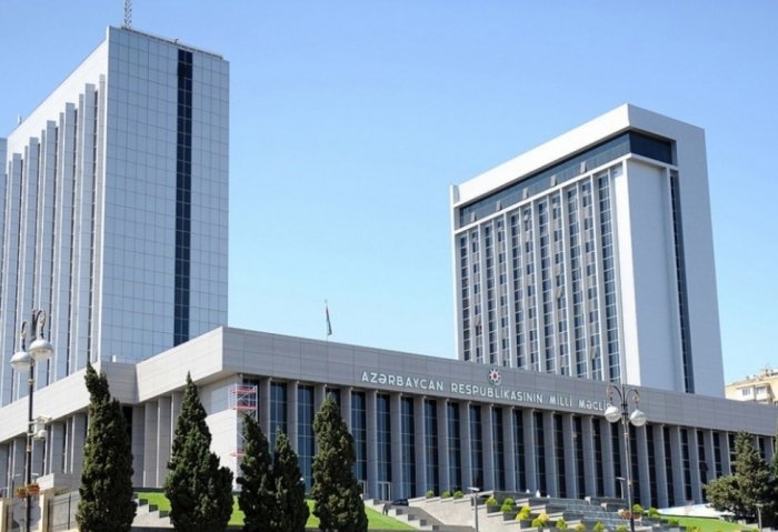    Parlamentin sonuncu plenar iclasının gündəliyi -    SİYAHI      