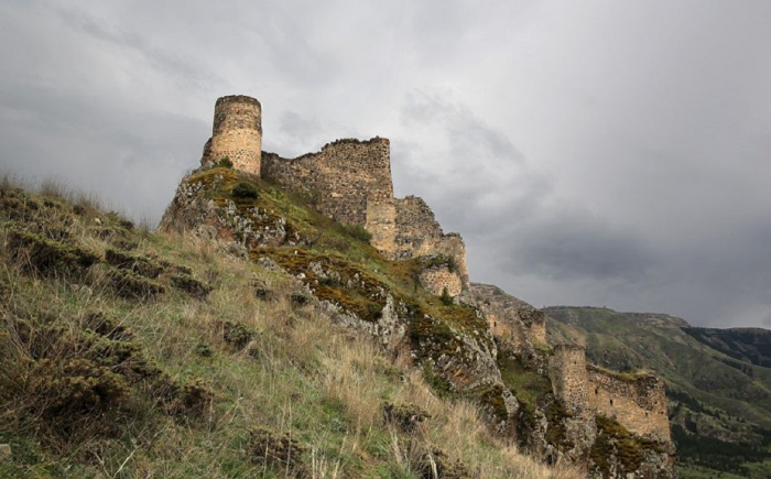  ANAS: Armenia destroyed all historical monuments in Irevan fortress 