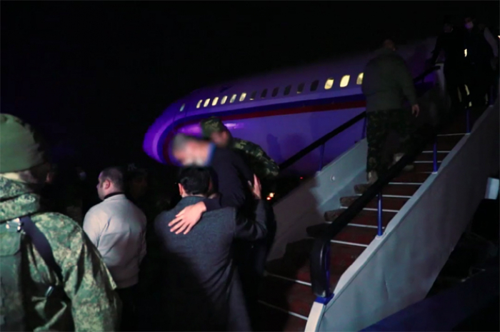   Cuatro prisioneros fueron devueltos a Armenia  