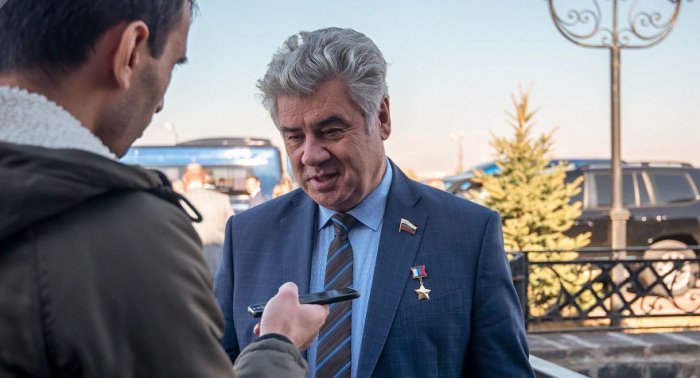  "Todos se benefician del fin de la guerra en Karabaj" -  Victor Bondaryev  