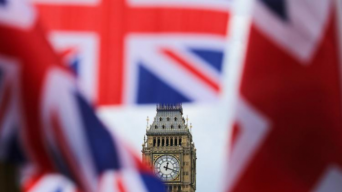 Militär bringt Brexit-Handelsvertrag nach London