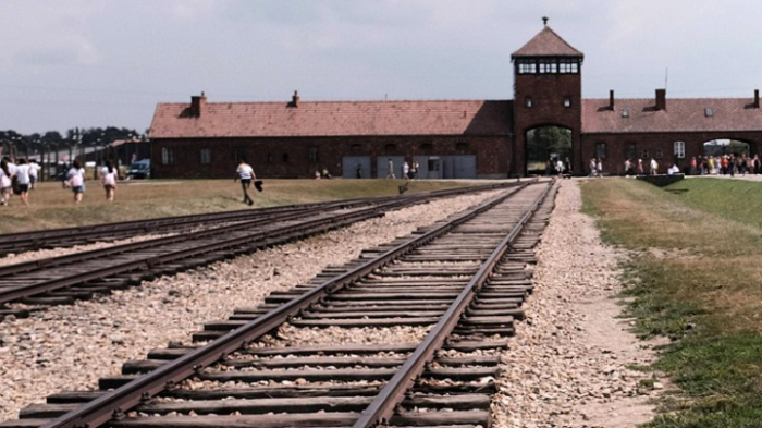 Auschwitz-Komitee warnt vor Gleichgültigkeit