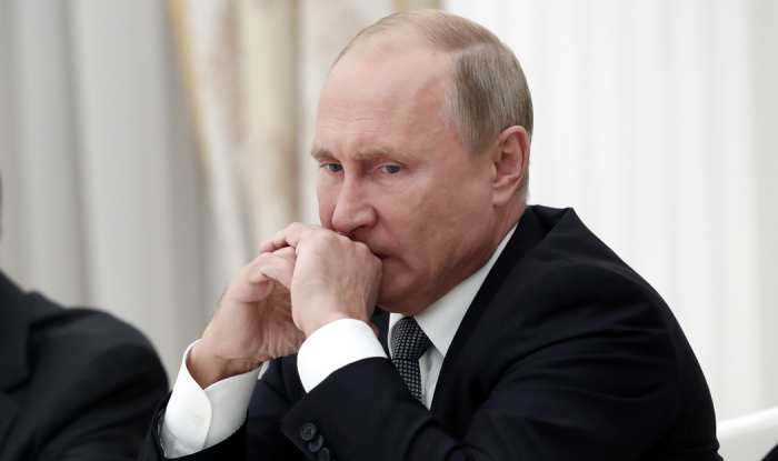 Rusların 58 faizi Putinə etibar edir 