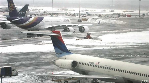 نيويورك: إخلاء طائرة في مطار كينيدي بعد تهديد بوجود قنبلة