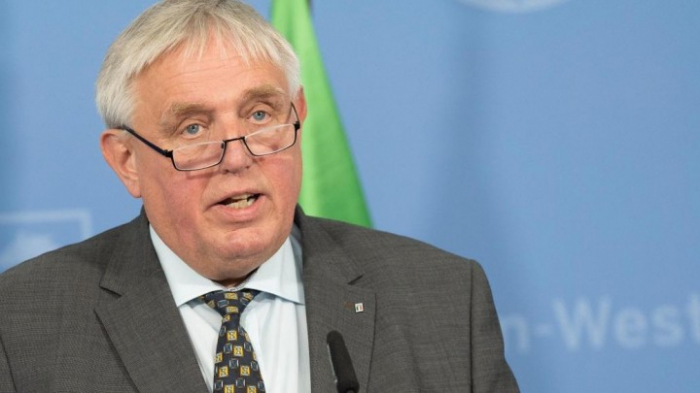 NRW-Gesundheitsminister Laumann sieht Probleme beim Impfen zuhause